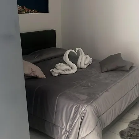 Briante House Bed & Breakfast 4*