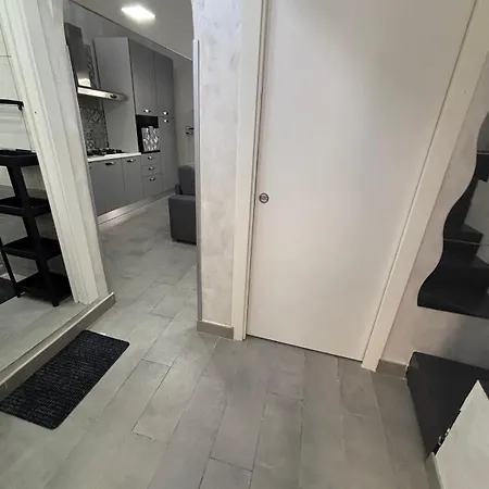 Bed & Breakfast Briante House 4*