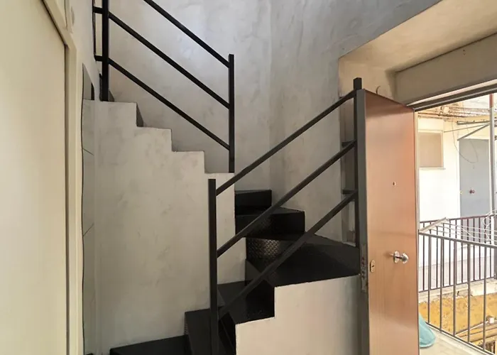 Briante House 4* Napoli