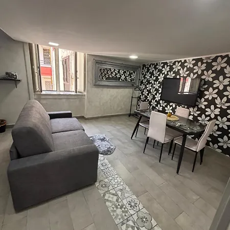 Briante House B&B 4*